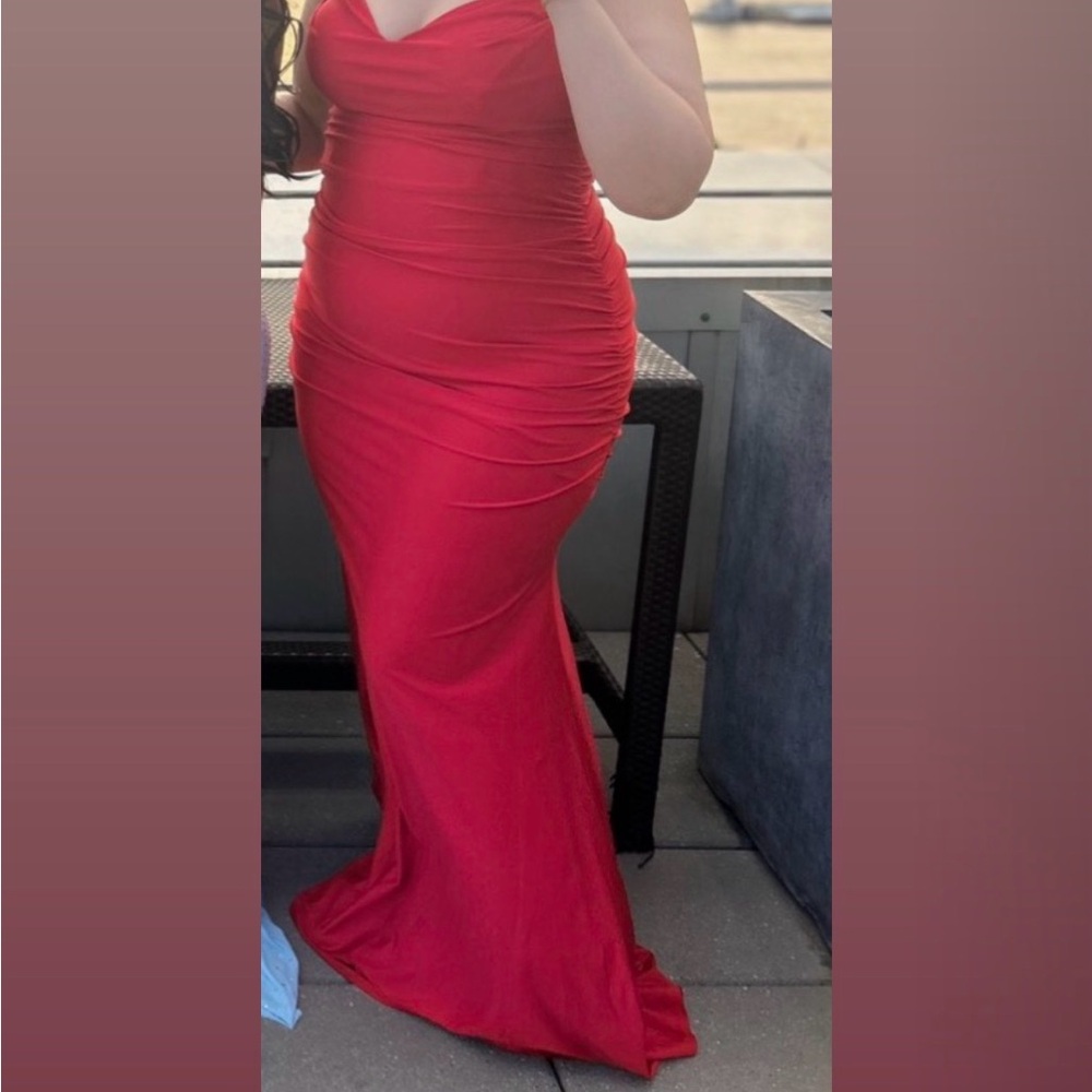 Red Prom Dress Bodycon Ruched - Picture 2 of 3